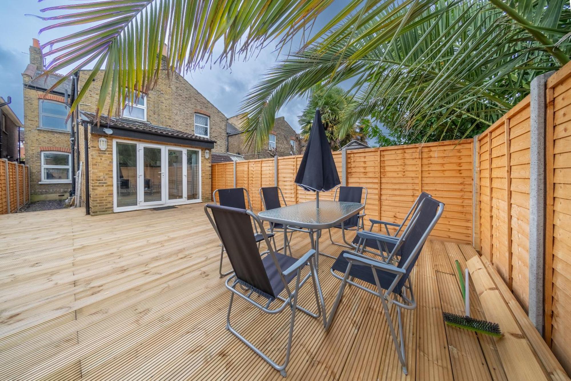Beautiful 2 Bedroom With Private Garden In Wimbledon - Minutes From Central London Luaran gambar