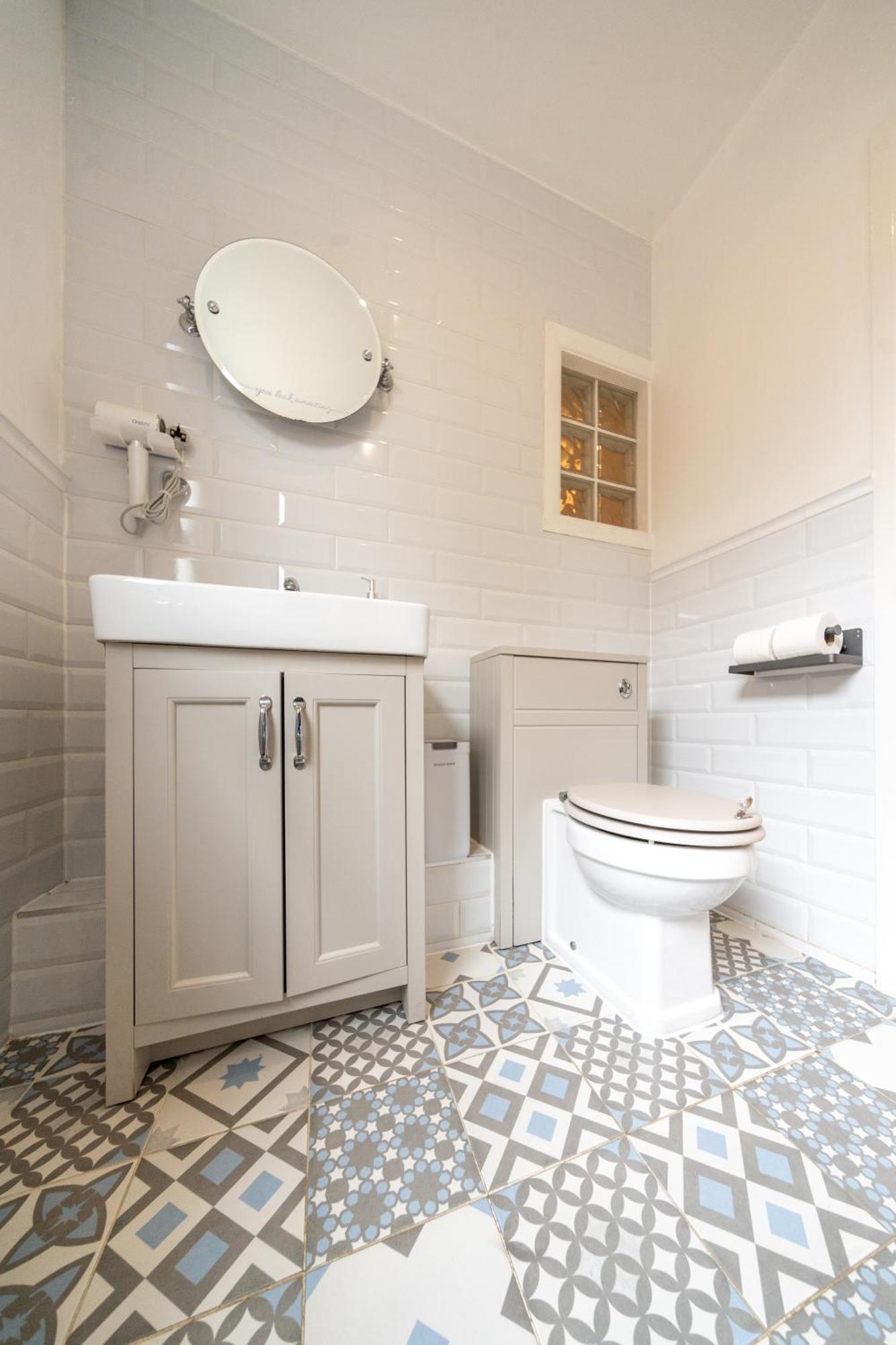 Beautiful 2 Bedroom With Private Garden In Wimbledon - Minutes From Central London Luaran gambar